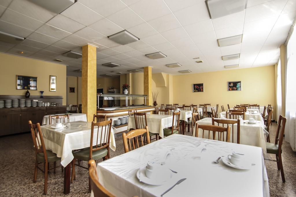Montserrat Hotel